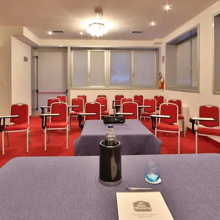 Western Hotell 4*