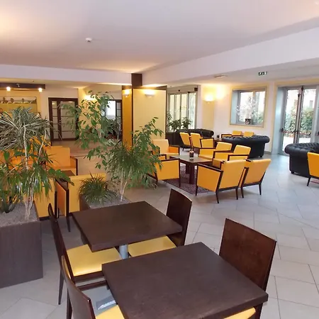 Western 4* Bologna